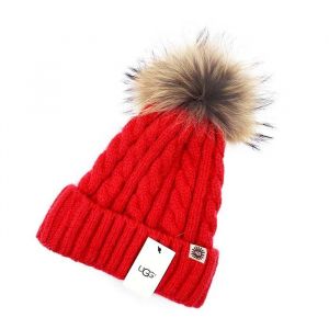 Шапка Угги Red